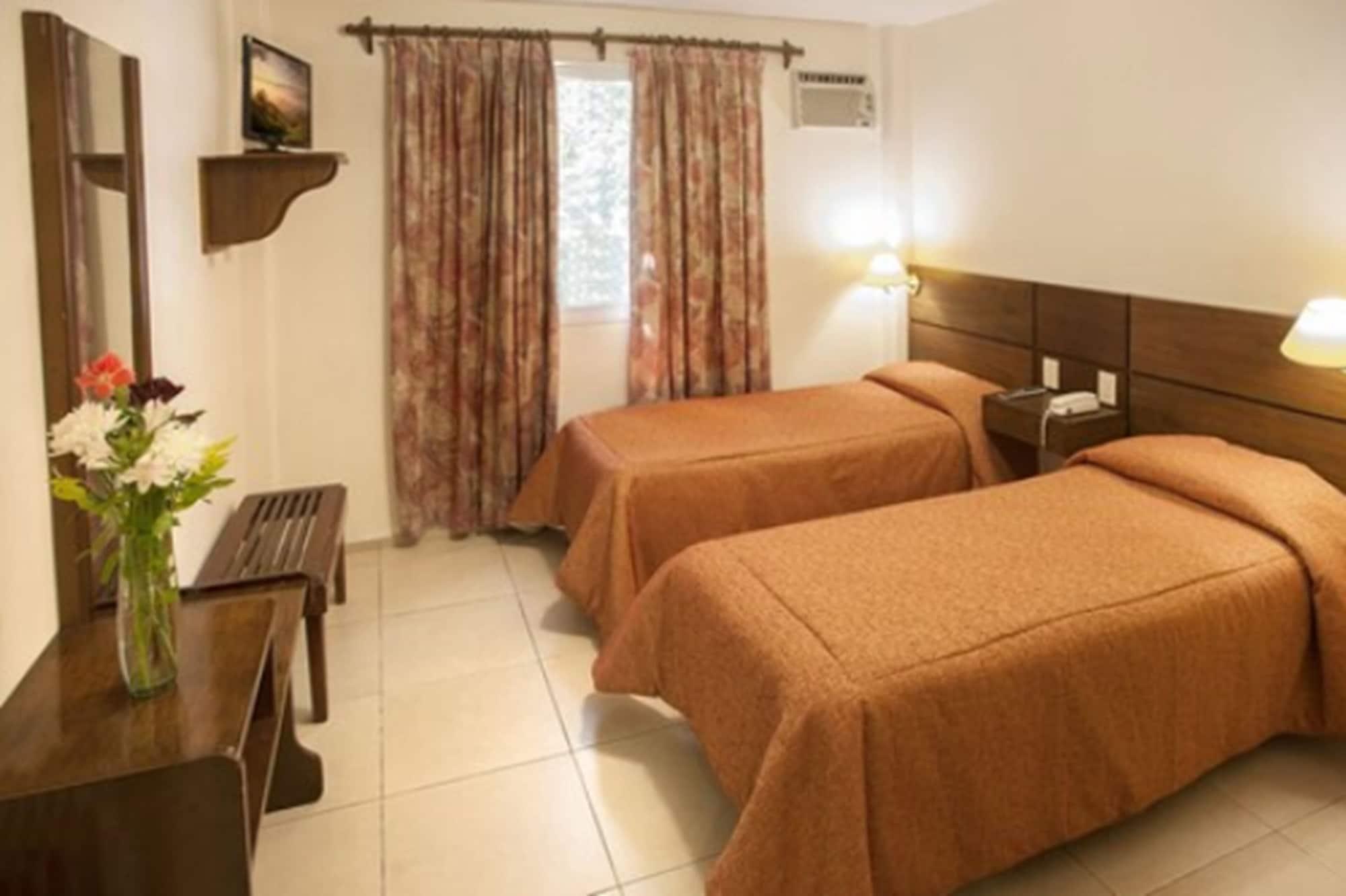 Carollo Hotel